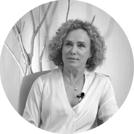 Dra. Adriana Pandolfo